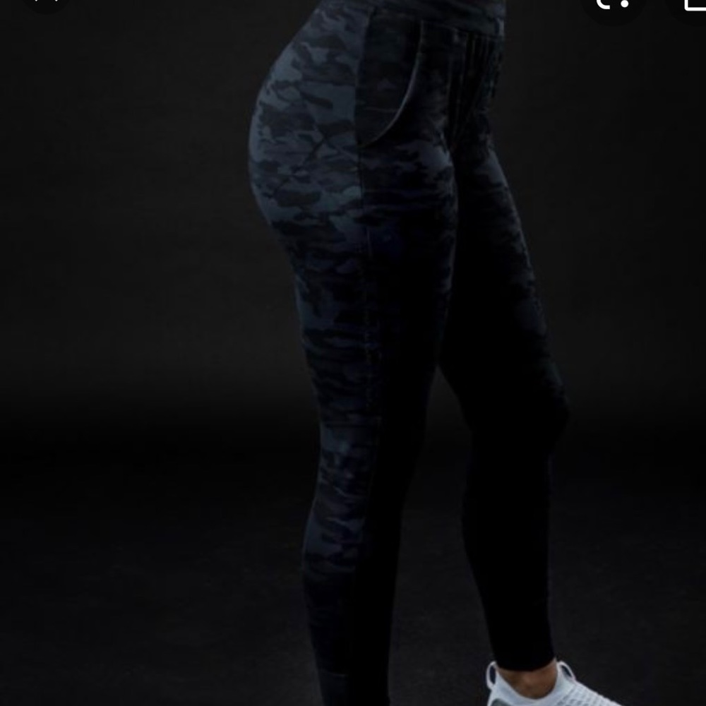 Alphalete pro elite jogger